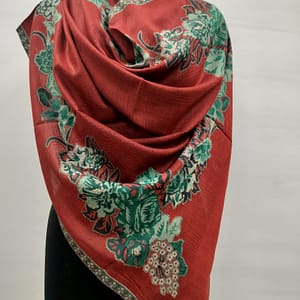 KASHMIRI SHAWLS MANUFACTURER