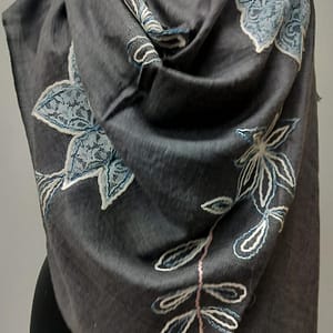EMBROIDERED SHAWLS & SCARVES MANUFACTURER