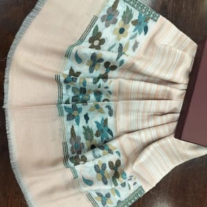 HANDWOVEN SCARVES MANUFACTURER