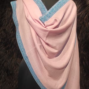 HANDWOVEN SCARVES MANUFACTURER