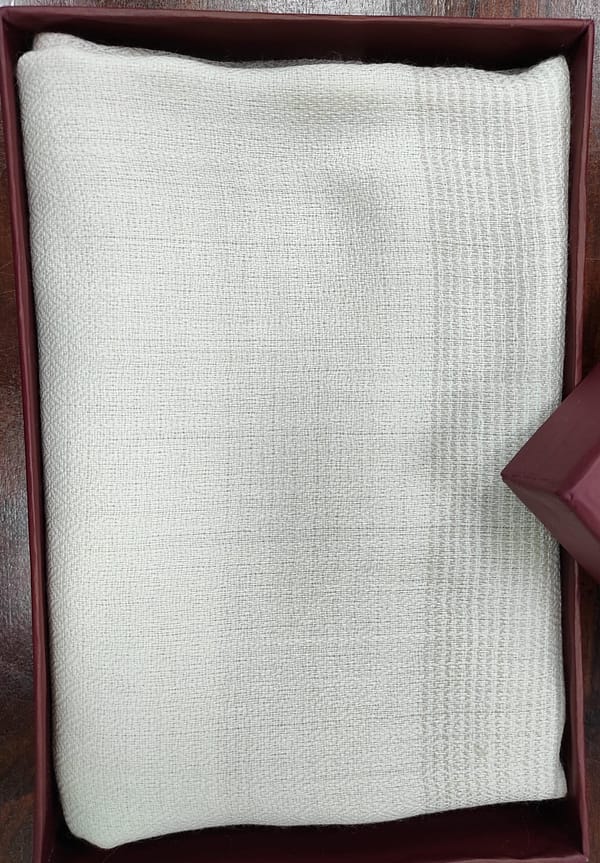 PASHMINA SHAWLS & SCARVES MANUFACTURER