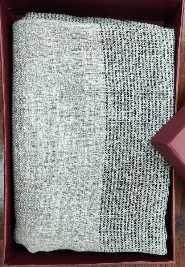 PASHMINA SHAWLS & SCARVES MANUFACTURER