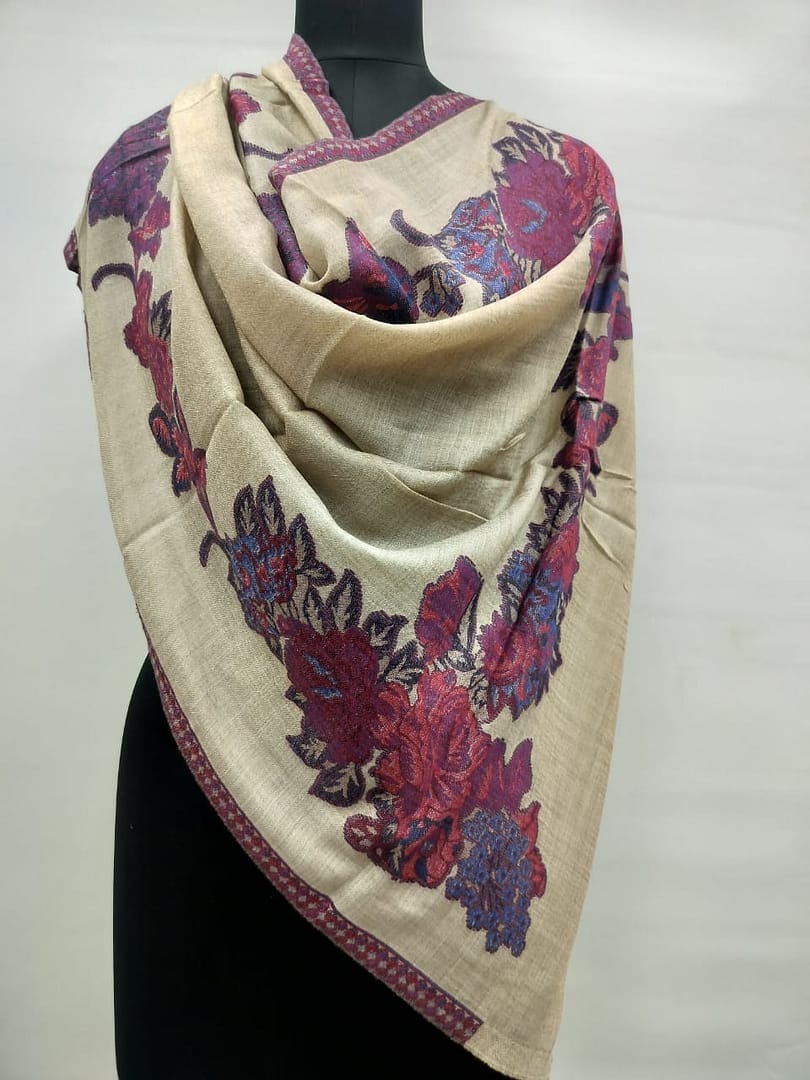 KASHMIRI SHAWLS MANUFACTURER